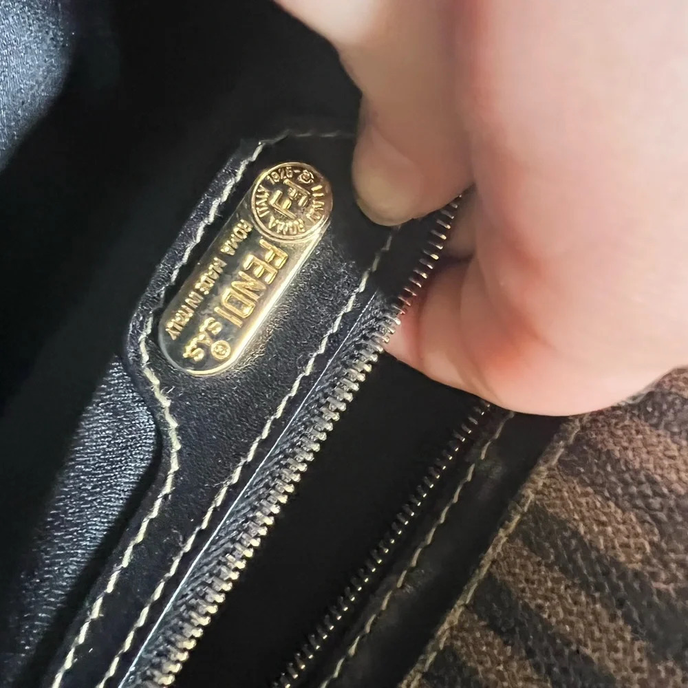 Vintage Fendi Pequin Crossbody Bag Purse - Picture 13 of 16